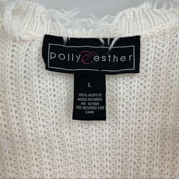 POLLY & ESTHER FRAYED HEM DESTRUCTED STAR SWEATER SIZE LARGE - Picture 2 of 7